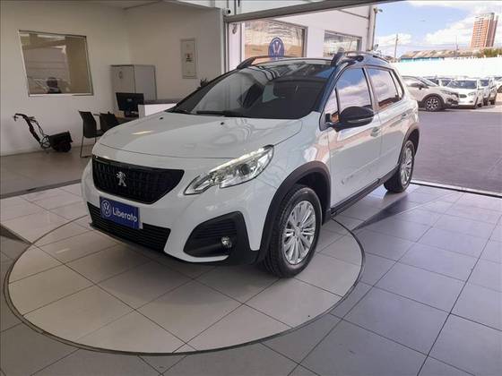 PEUGEOT 2008 1.6 16V FLEX ALLURE 4P AUTOMÁTICO PEUGEOT 2008 1.6 16V FLEX ALLURE 4P AUTOMÁTICO